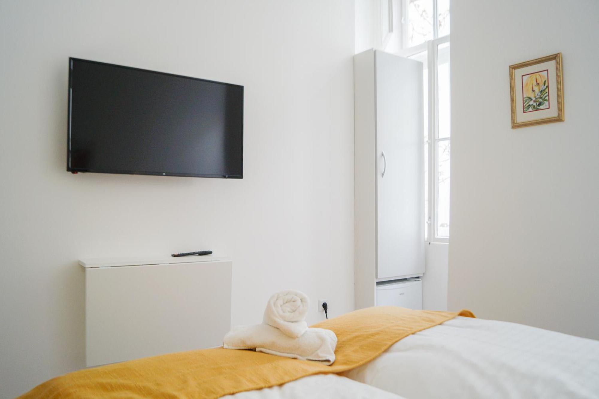 Modern Mariahilfer - Virtual Reception&self-checkin Hotel 2*